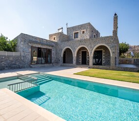 Shortstay vacation rentals Greece