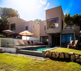 Shortstay vacation rentals Greece
