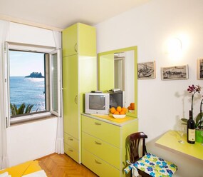 Shortstay vacation rentals Montenegro
