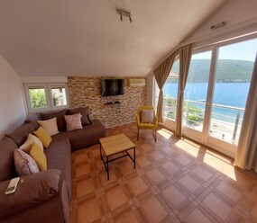 Shortstay vacation rentals Montenegro