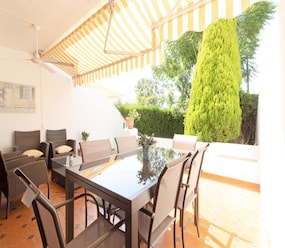 Shortstay vacation rentals Spain