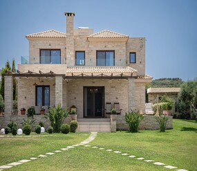 Shortstay vacation rentals Greece