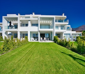 Shortstay vacation rentals Spain