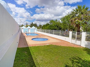 Modern appartement in Tavira met zwembad