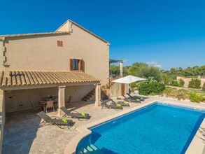 Villa met privé zwembad, terras en buitendouche, 300 m van Vilafranca de Bonany