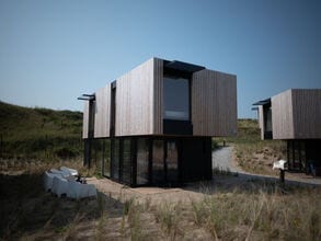 Geräumige, moderne Lodge bei Zandvoort, 100 m vom Meer