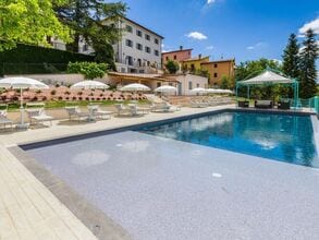 Fijn vakantiehuis in Serravalle di Chienti met tuin