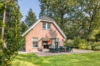 Vakantiehuis Hooghalen EUR-NL-9414-12