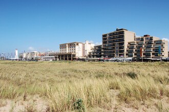 vacanzoo Blue Lagoon in Noordwijk Image not available