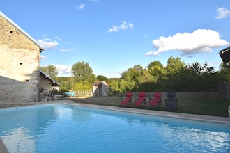 Holiday home in Burgundy