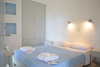 Elounda Garden Suites 4 pers downstairs