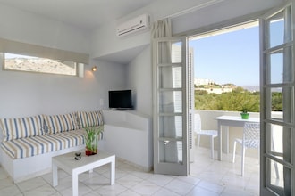 Elounda Garden Suites 4 pers downstairs