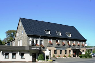 Vakantiehuizen Meschede EUR-DE-59872-38