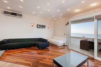 Luxury beach apartment