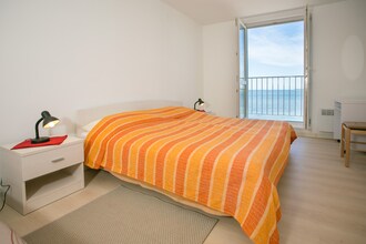 Old town apartment Tomicic with direct sea view I