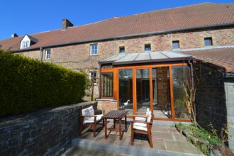Vakantiehuizen Namen EUR-BE-5353-04