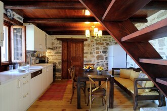Villa Evenos Elounda Traditional Art Suites