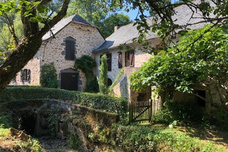 Vakantiehuizen Aveyron EUR-FR-12350-01