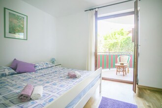 Nice Apartment Branka close to Beach in Porec