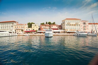 Nice Apartment Branka close to Beach in Porec