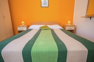 Apartment Complex Vitas Funtana \/ Two-Bedroom Apartment Vitas I