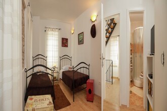 VILLA 4 YOU