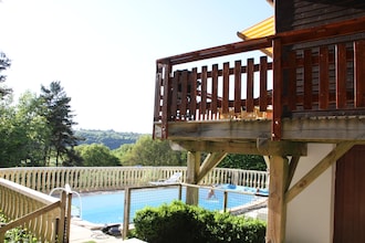 Vakantiehuizen Cantal EUR-FR-00152-01