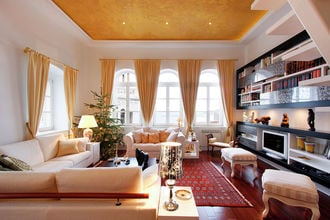 Gold Penthouse