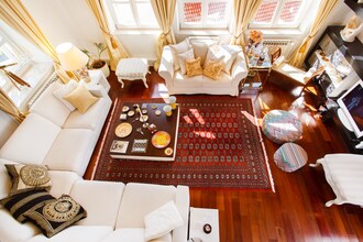 Gold Penthouse
