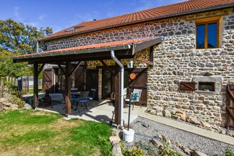 Vakantiehuizen Puy De Dôme EUR-FR-03242-01