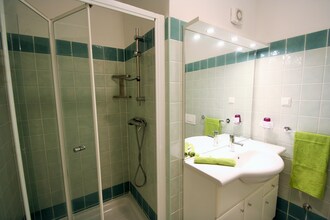 Apartment Complex Ghedda \/ Apartment Ghedda Blue with Balcony and Shared Pool