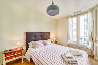 Rambla Paris Apartment
