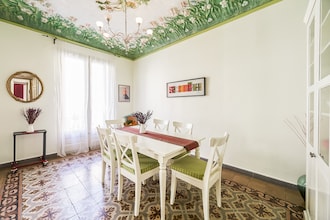 Rambla Paris Apartment