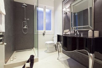 Catalunya Palace Apartment