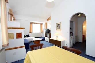 Apartment Grattschlössl 5