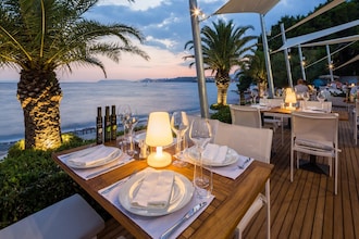 Luxury Sea View Apartment