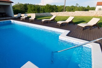 Villa Anica