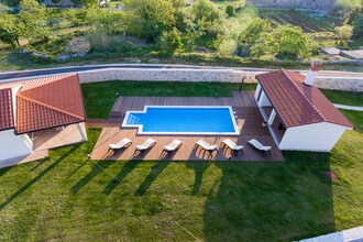 Villa Anica