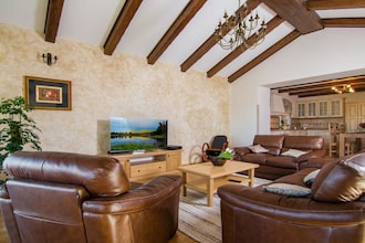 Villa Anica