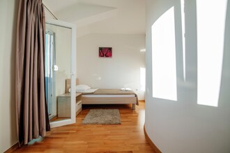 Luxurious apartment Rainbow
