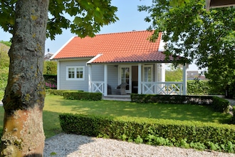 Vakantiehuizen Bollenstreek EUR-NL-2204-44