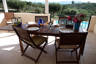 Pelops Villa Siga Siga