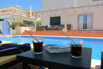 Casa Avilar