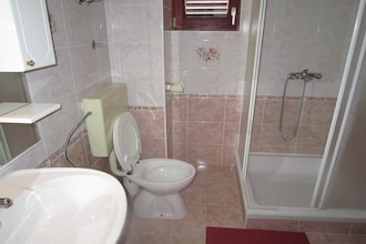 Apartment Sanja A5 12-029