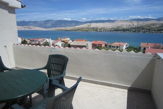 Apartment Sanja A5 12-029