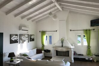 Villa Dysis