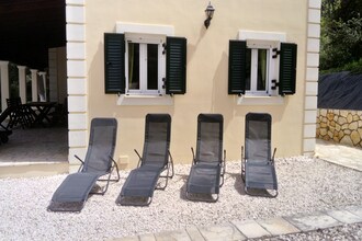 Villa Dysis