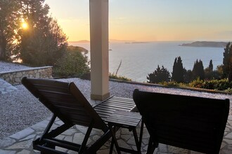 Villa Dysis
