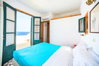 Anemone Maisonette