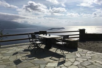 Unique Scenery Villa